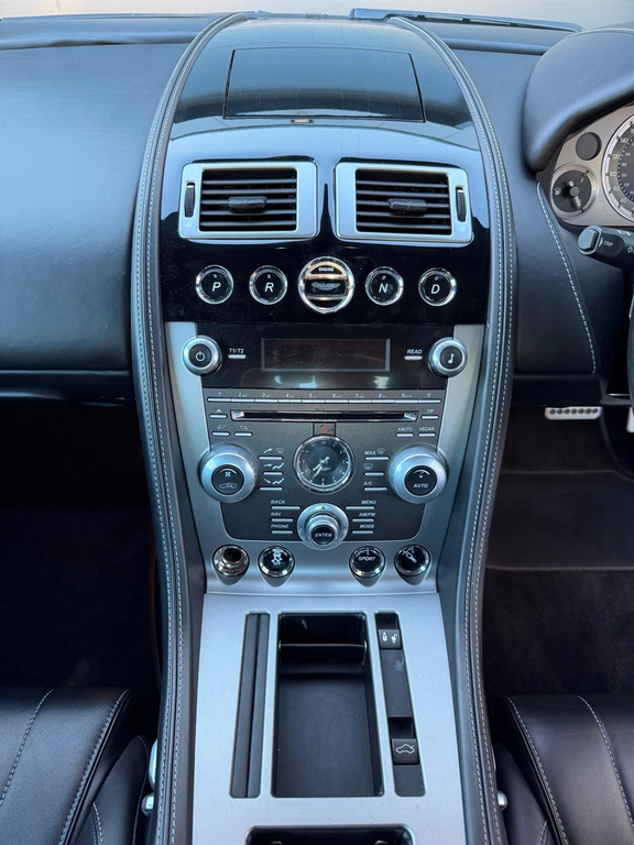Aston Martin DB9 Coupe 6.0 V12 T-tronicii Euro 5 201414 #17
