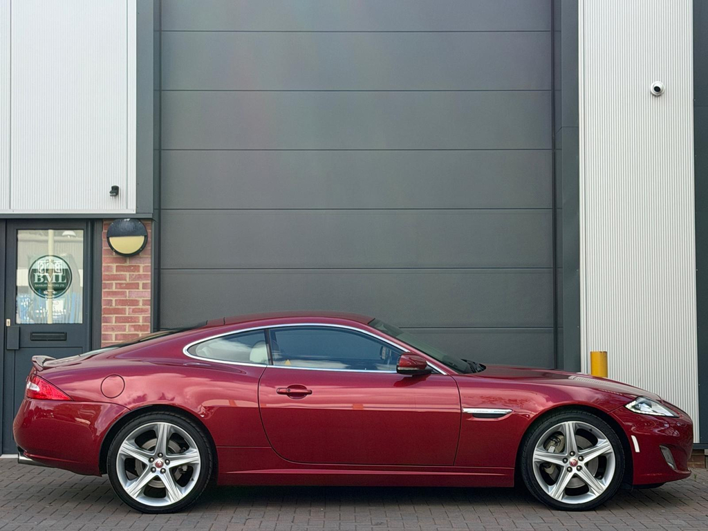Jaguar XK 5.0 Signature 380 Bhp Red #8