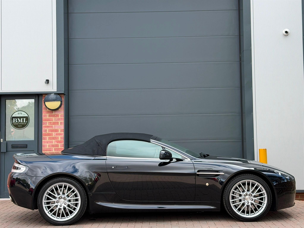 Aston Martin Vantage 4.7 S V8 Roadster 430 Bhp Black #25