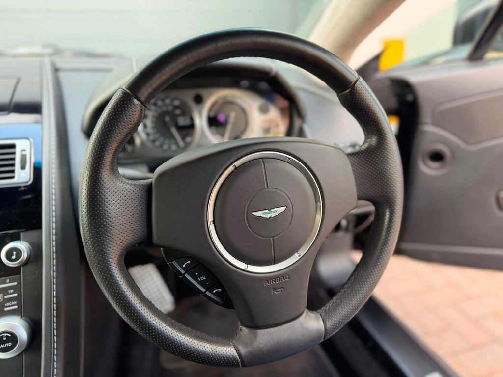 Aston Martin Vantage 4.7 S V8 Roadster 430 Bhp Black #14