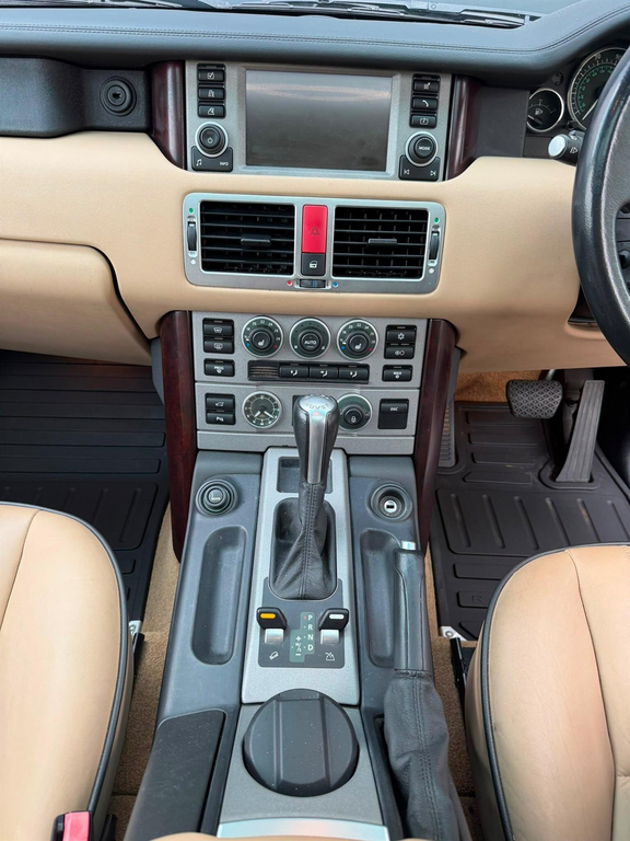 Land Rover Range Rover 3.0 Td6 Vogue Blue #17