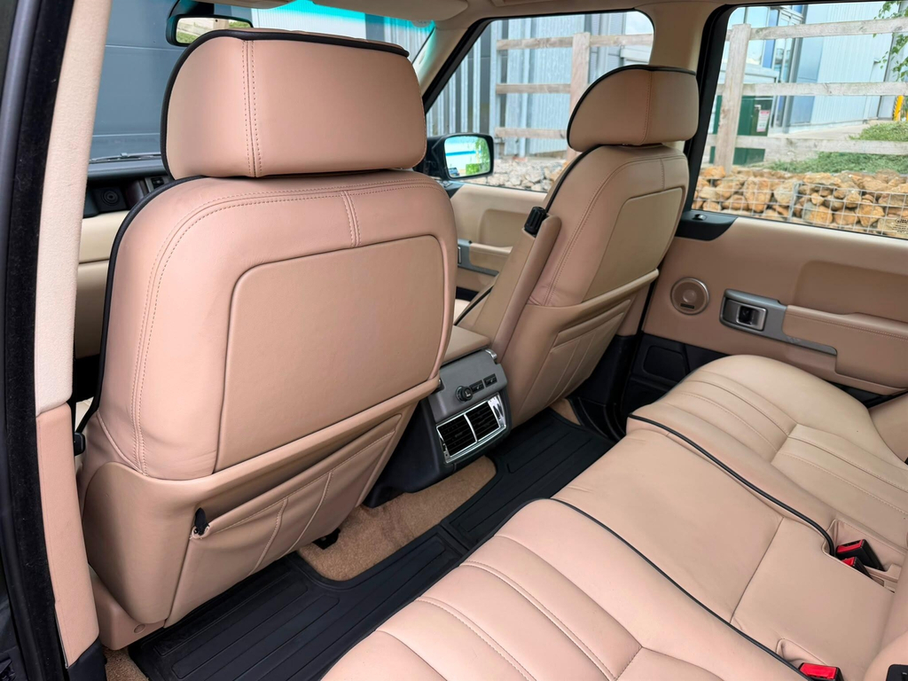 Land Rover Range Rover 3.0 Td6 Vogue Blue #19