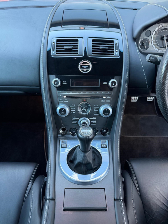 Aston Martin Vantage V8 S Coupe Sportshift Euro 5  #16