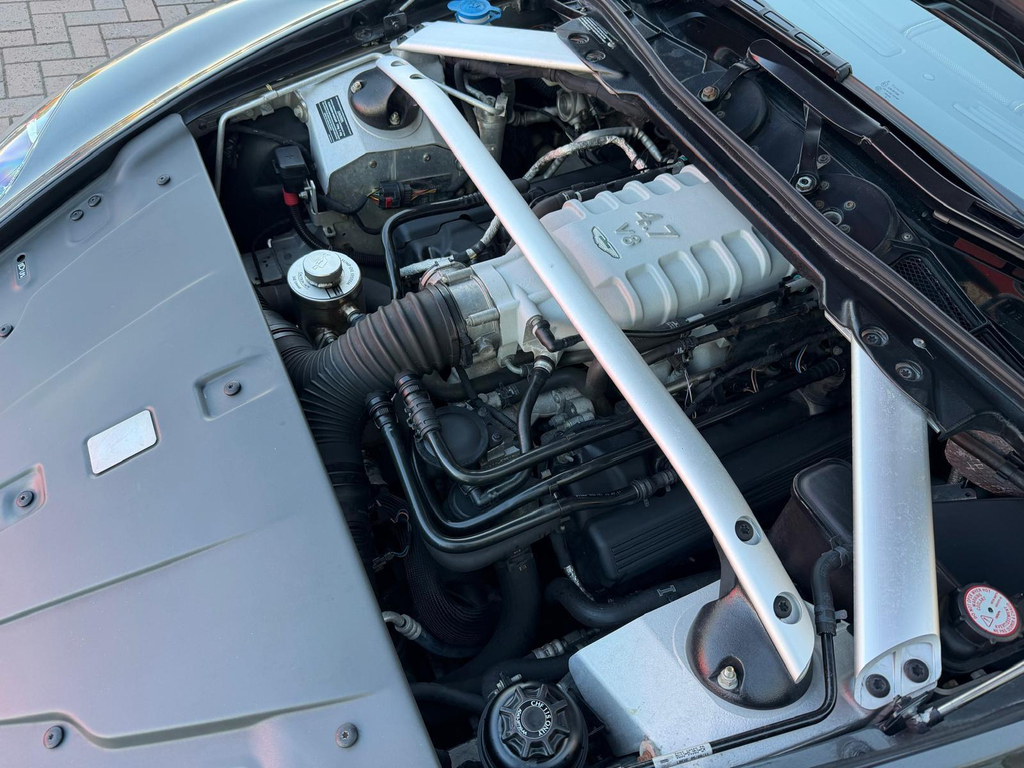 Aston Martin Vantage V8 S Coupe Sportshift Euro 5  #18