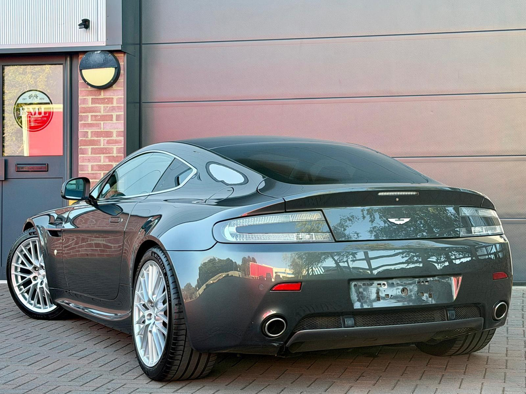 Aston Martin Vantage 4.7 V8 Euro 5  #6
