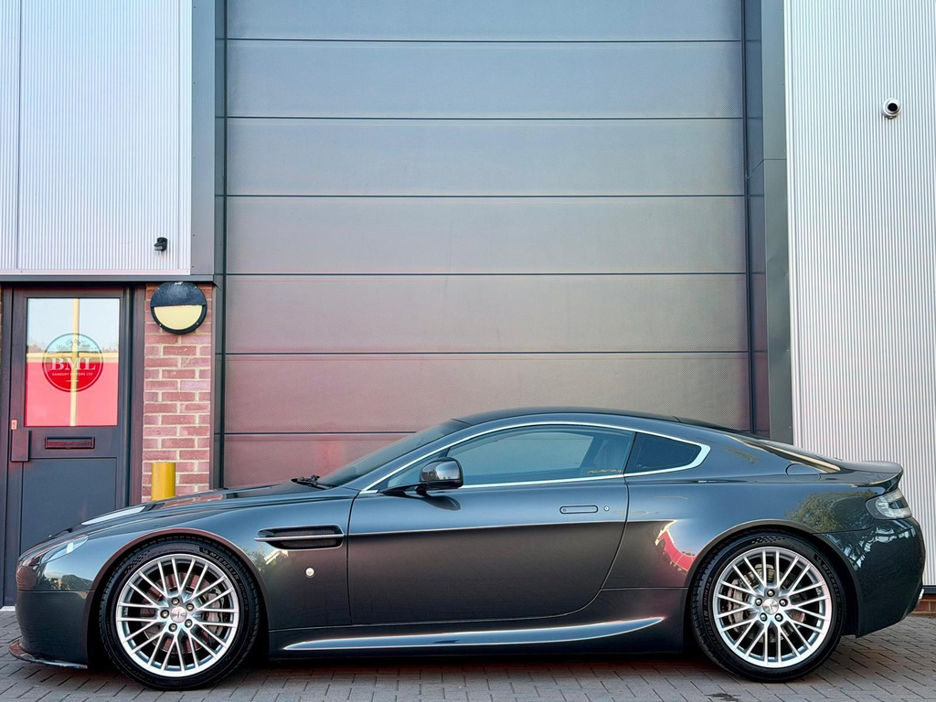 Aston Martin Vantage 4.7 V8 Euro 5  #5