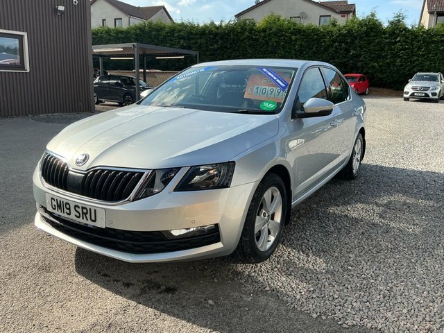 Skoda Octavia 2019 1.0 Tsi Gpf Se Technology Hatchback Petro Silver #6