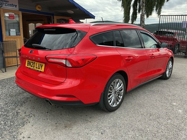 Ford Focus 2020 1.0T Ecoboost Titanium X Estate Ma Red #3
