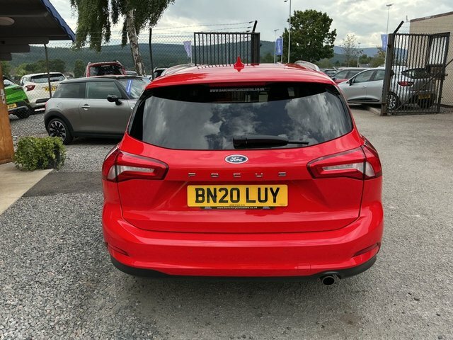 Ford Focus 2020 1.0T Ecoboost Titanium X Estate Ma Red #4