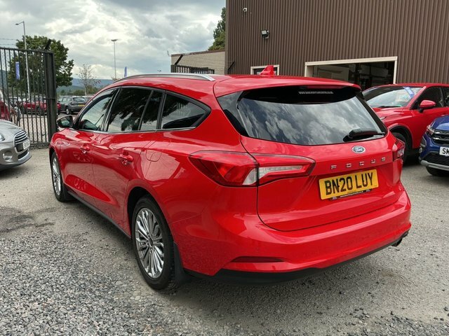 Ford Focus 2020 1.0T Ecoboost Titanium X Estate Ma Red #5