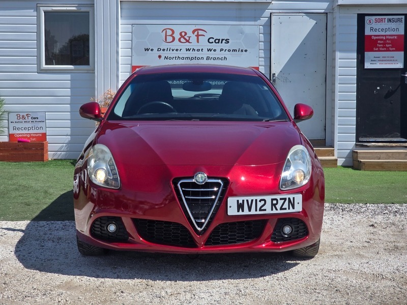 Alfa Romeo Giulietta 2.0 Jtdm-2 Lusso Euro Red #3