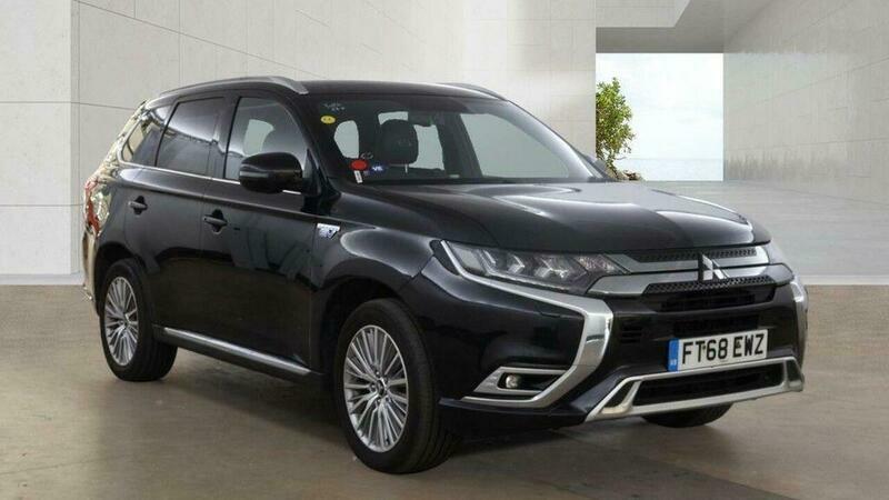 Mitsubishi Outlander 2.4H Twinmotor 13.8Kwh 4H Black