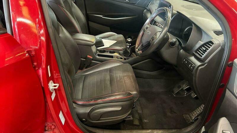 Hyundai Tucson 1.6 Gdi N Line Red #4
