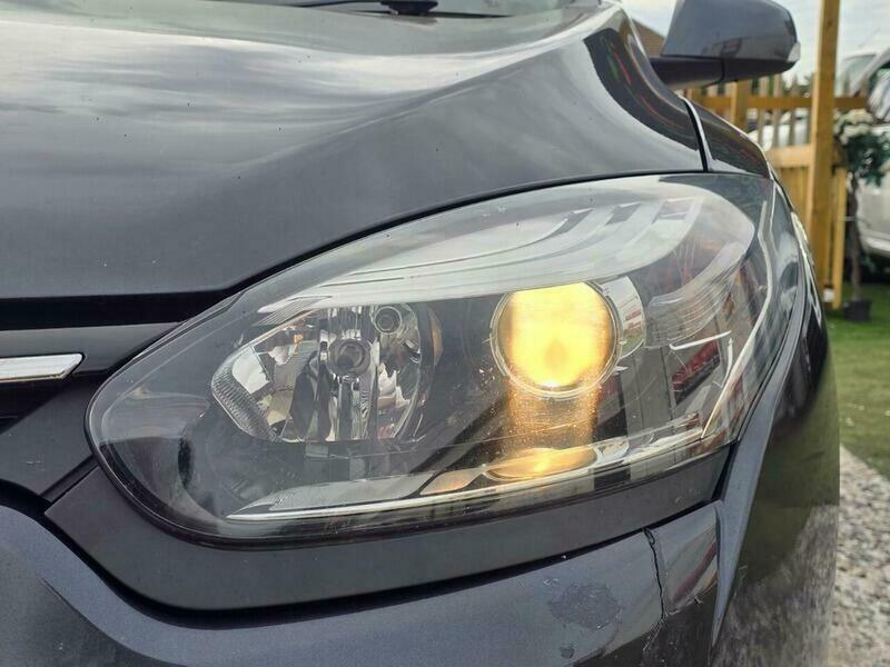 Renault Megane 1.5 Dci Energy Dynamique Tomtom Sport Tourer Euro Silver #24