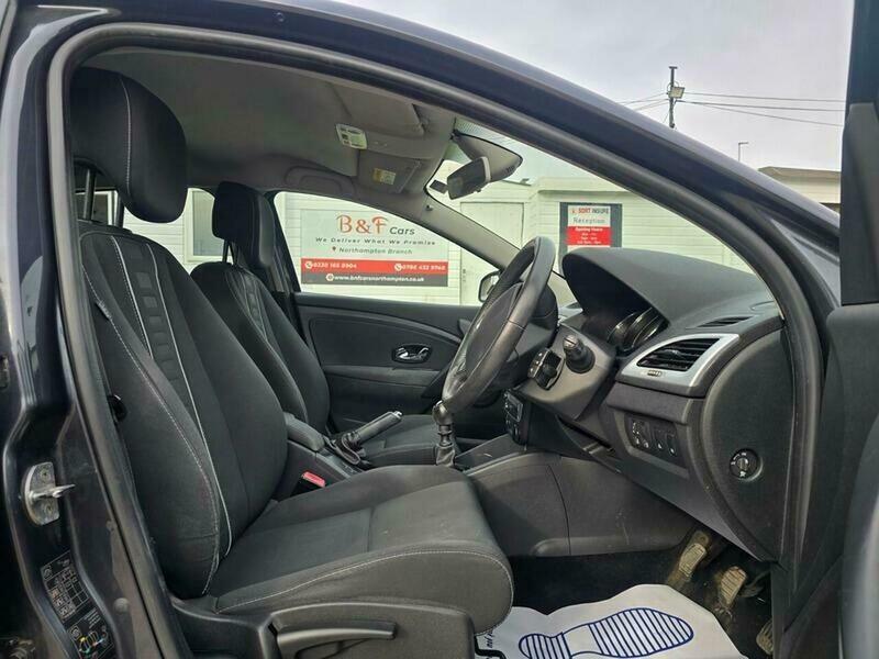 Renault Megane 1.5 Dci Energy Dynamique Tomtom Sport Tourer Euro Silver #12