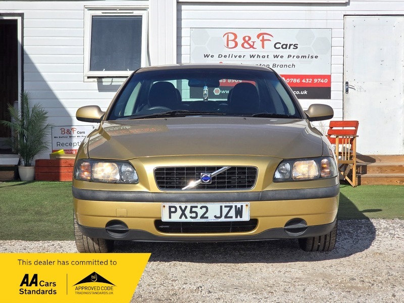 Volvo S60 2.0T S Gold #2