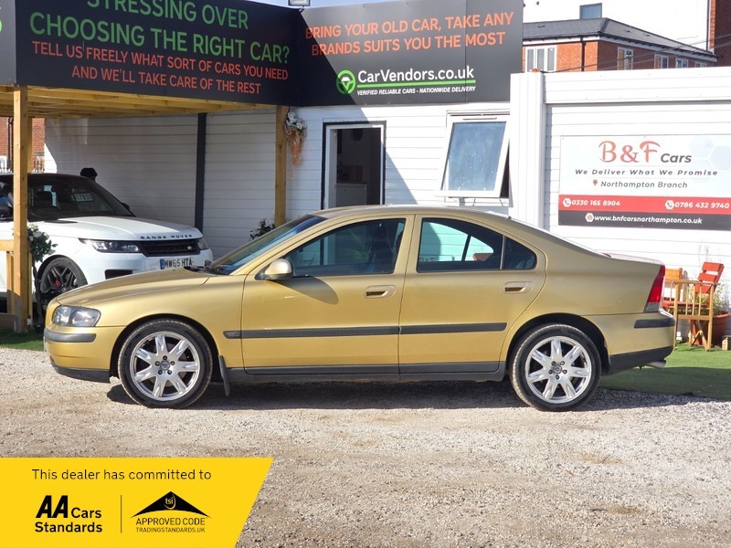 Volvo S60 2.0T S Gold #4