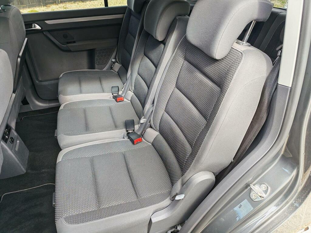 Volkswagen Touran Se Blue Tech Tdi Black #12