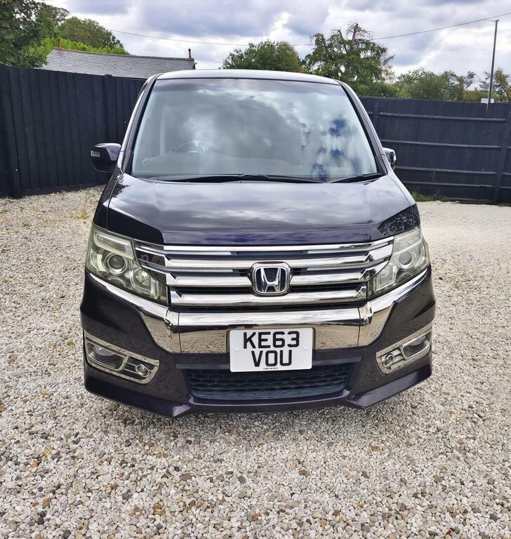 Honda StepWagon 2.0 Spada 8 Seats Top Spec Purple #5