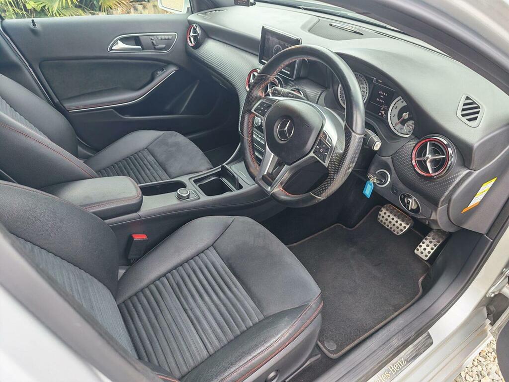 Mercedes-Benz A Class 1.5 A180 Cdi Amg Sport 201363 Blue #10