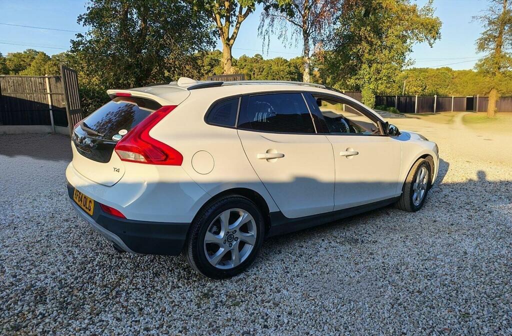 Volvo V40 Cross Country D2 Lux Nav Blue #8