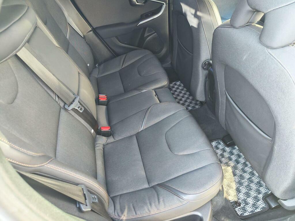 Volvo V40 Cross Country D2 Lux Nav Blue #14
