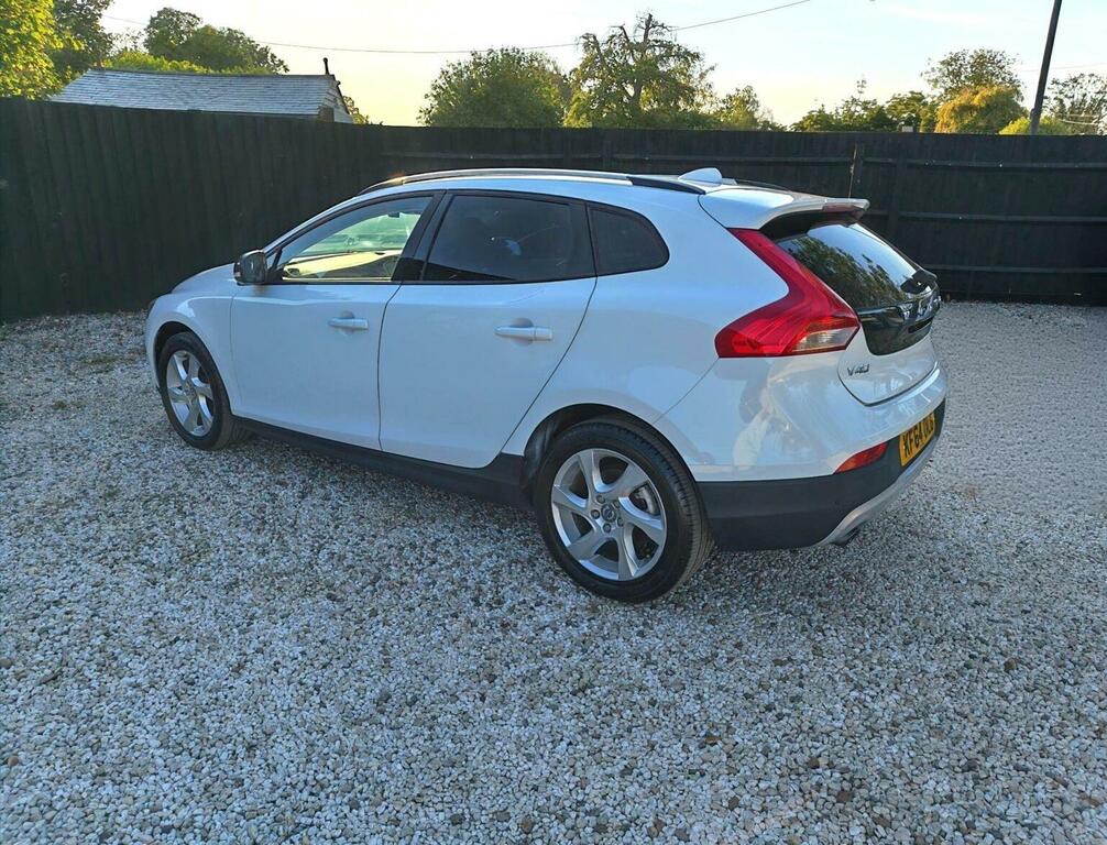 Volvo V40 Cross Country D2 Lux Nav Blue #7