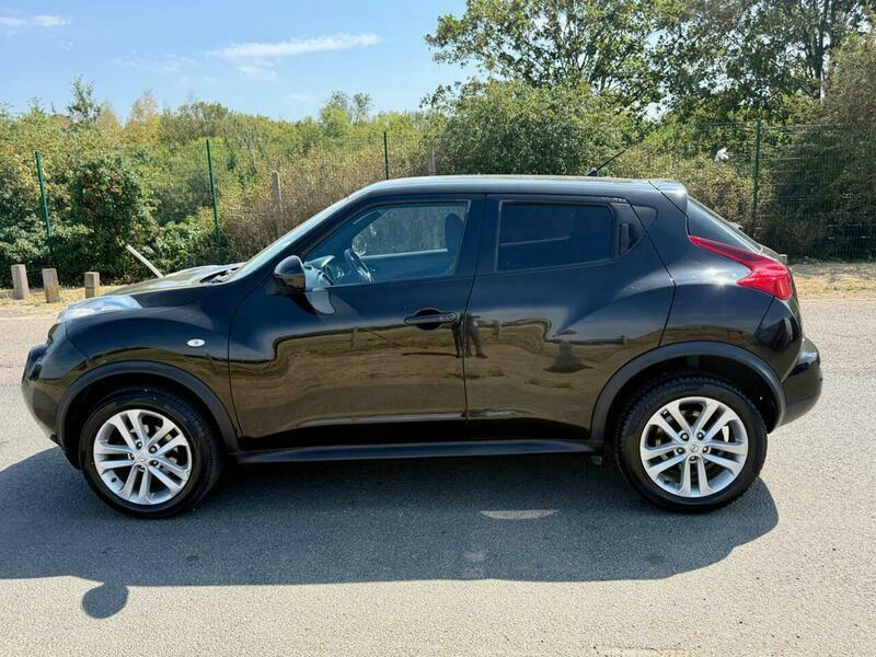 Nissan Juke 1.6 Acenta Premium Cvt Black #5