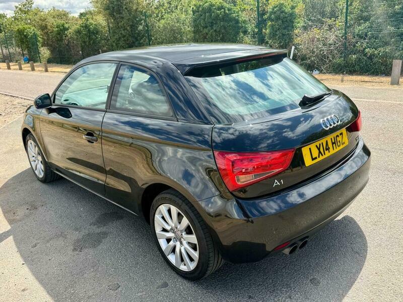 Audi A1 1.4 Tfsi Sport S Black #4