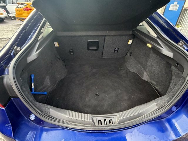 Ford Mondeo 2.0 Tdci Titanium Hatchback Euro Blue #15