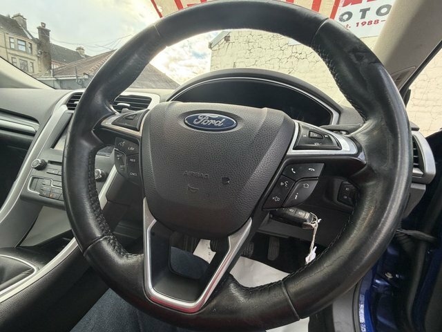 Ford Mondeo 2.0 Tdci Titanium Hatchback Euro Blue #26
