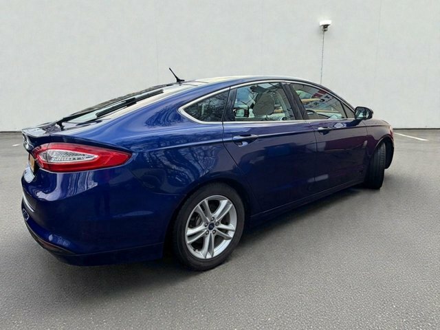 Ford Mondeo 2.0 Tdci Zetec Hatchback Blue #4