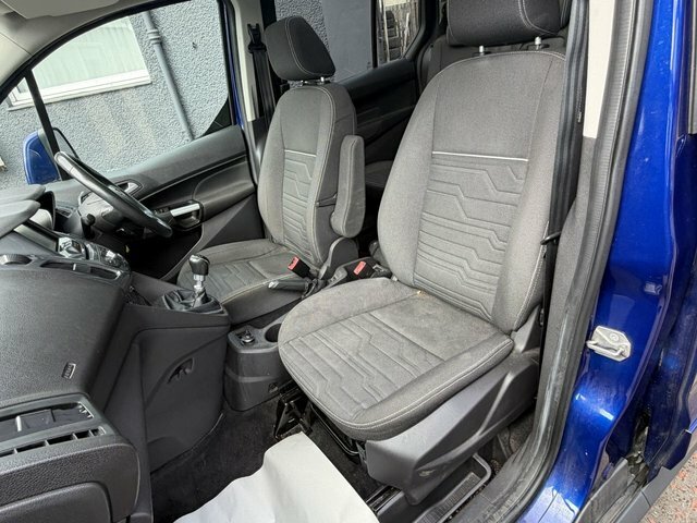 Ford Grand Tourneo Connect 1.5 Tdci Titanium Powershift Euro 6 Ss Black #11
