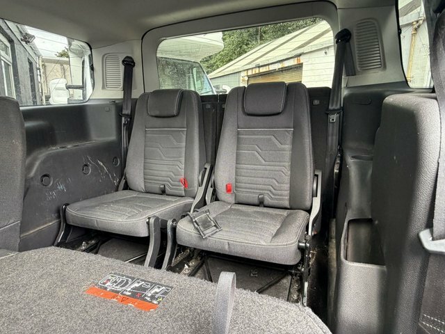 Ford Grand Tourneo Connect 1.5 Tdci Titanium Powershift Euro 6 Ss Black #18