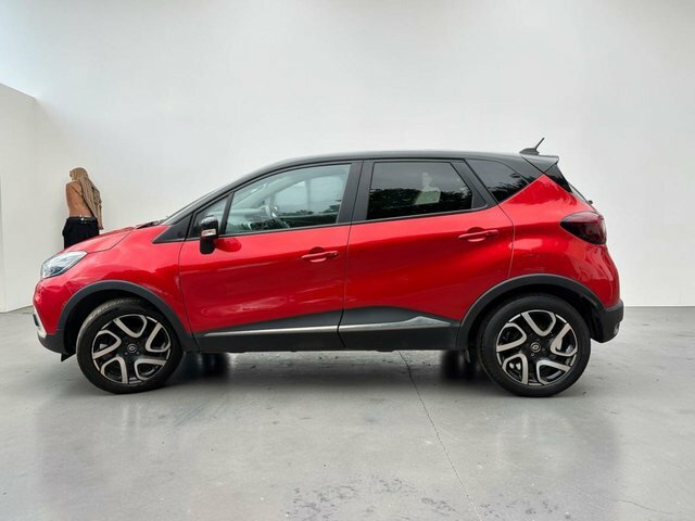 Renault Captur 0.9 Tce Energy Iconic Red #4
