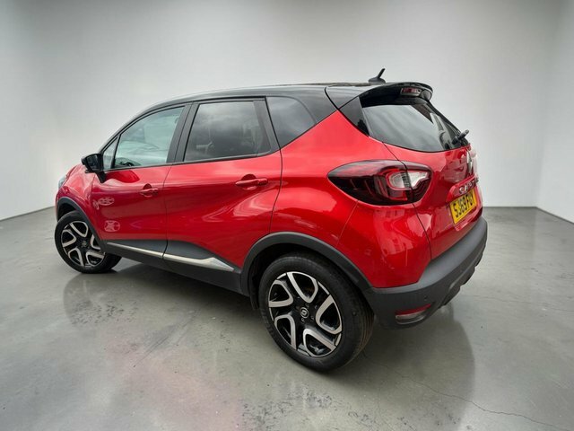 Renault Captur 0.9 Tce Energy Iconic Red #5