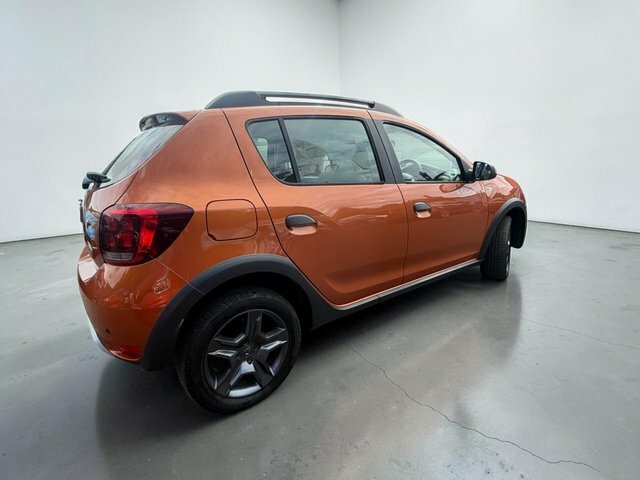 Dacia Sandero Stepway 0.9 Tce Se Summit SL67ORY Orange #4