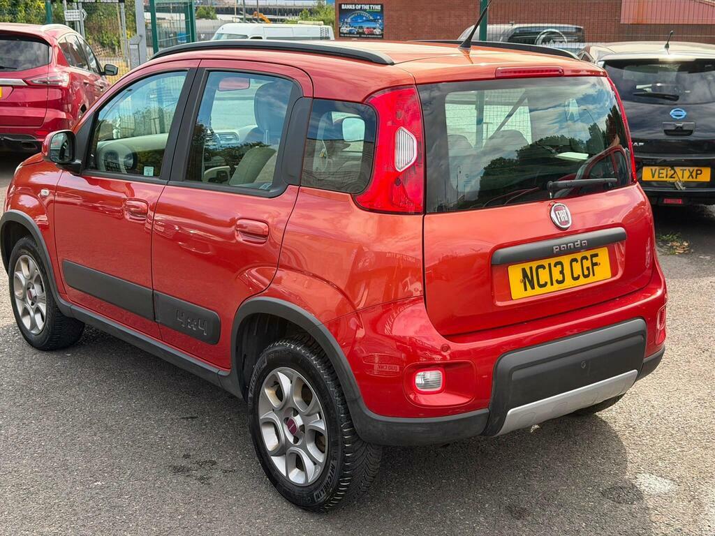 Fiat Panda 1.3 Multijet 4X4 Euro 5 S S Red #4