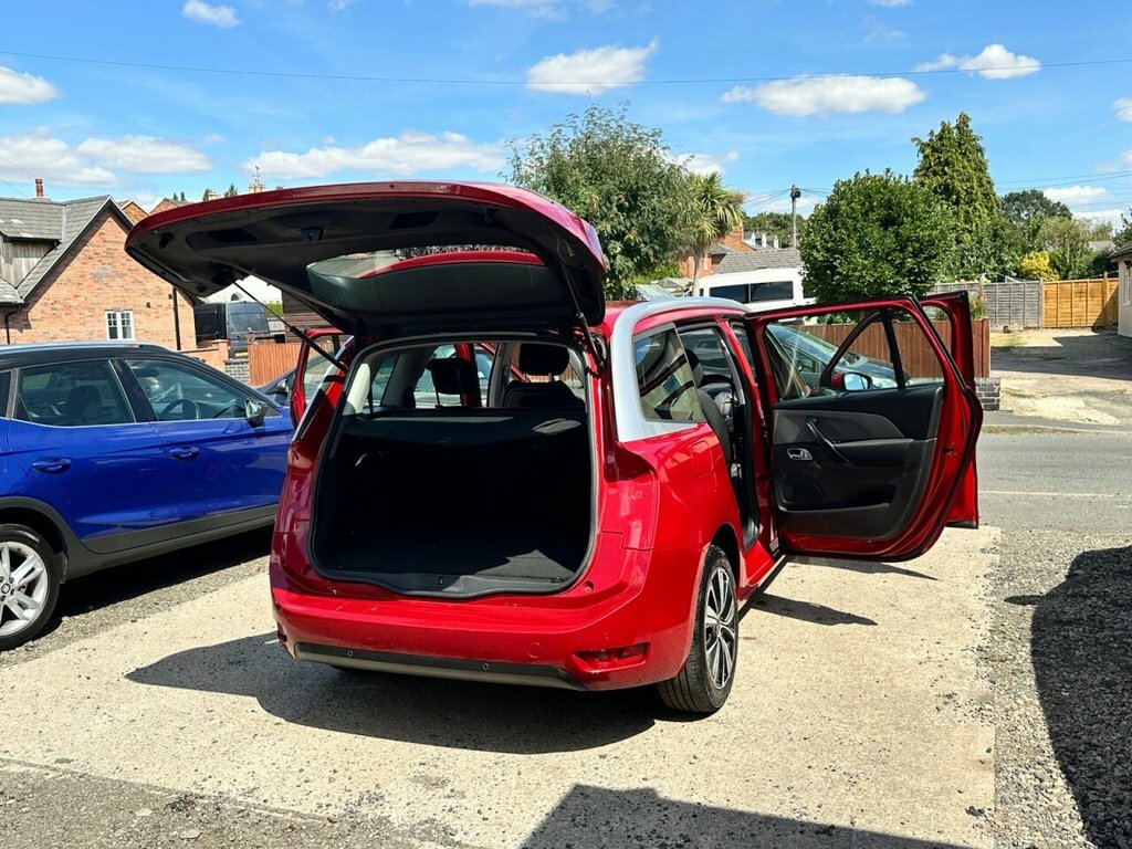 Citroen Grand C4 Picasso 1.6L Feel CX66XOG Red #4