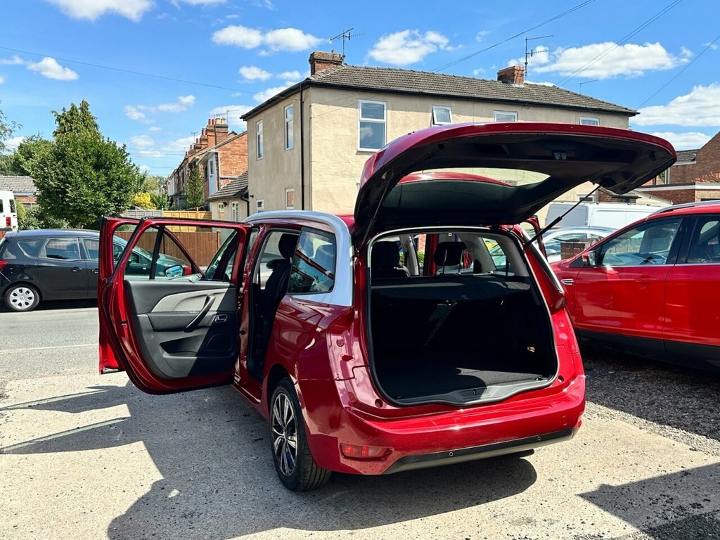 Citroen Grand C4 Picasso 1.6L Feel CX66XOG Red #2