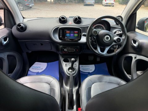 Smart Fortwo Coupe 1.0 201868 Passion Coupe 2 Seats Ulez White #10