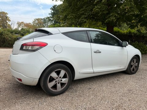 Renault Megane 2009 59 1.5 White #6