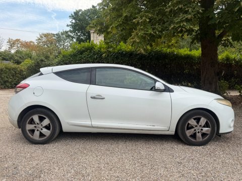 Renault Megane 2009 59 1.5 White #4