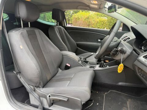 Renault Megane 1.5 Dci I-music Euro 4 Red #10