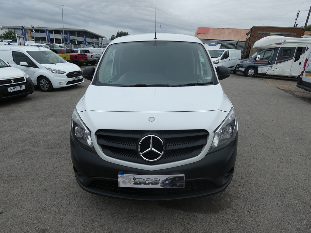 Mercedes-Benz CITAN 1.5 L 109 Cdi Blueefficiency Used White #9