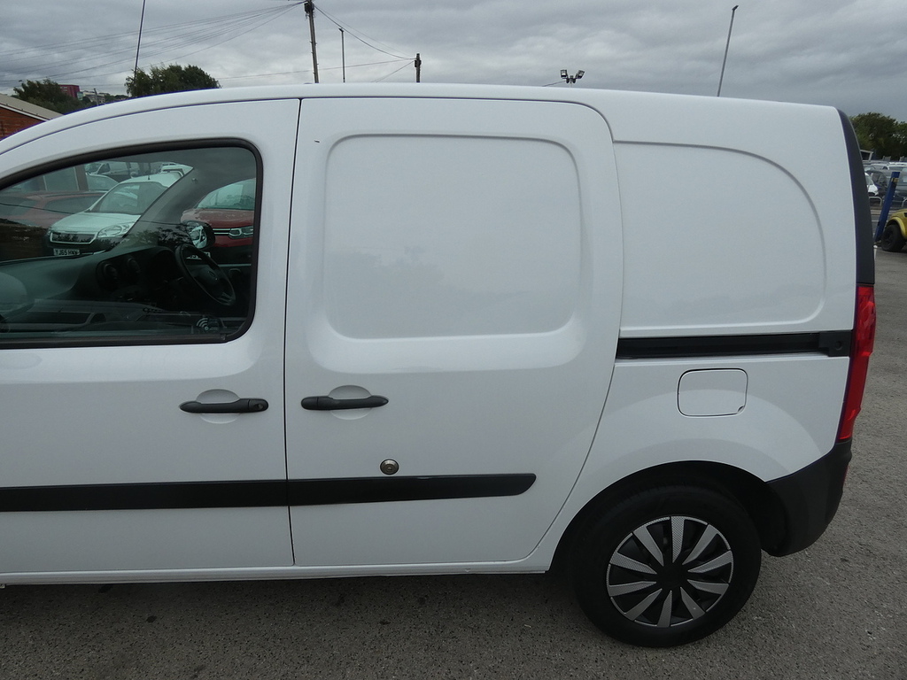 Mercedes-Benz CITAN 1.5 L 109 Cdi Blueefficiency Used White #11