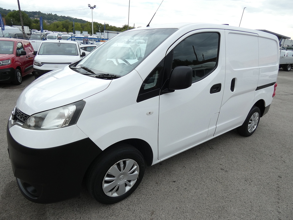 Nissan NV200 1.5 Dci Acenta Van Red #9