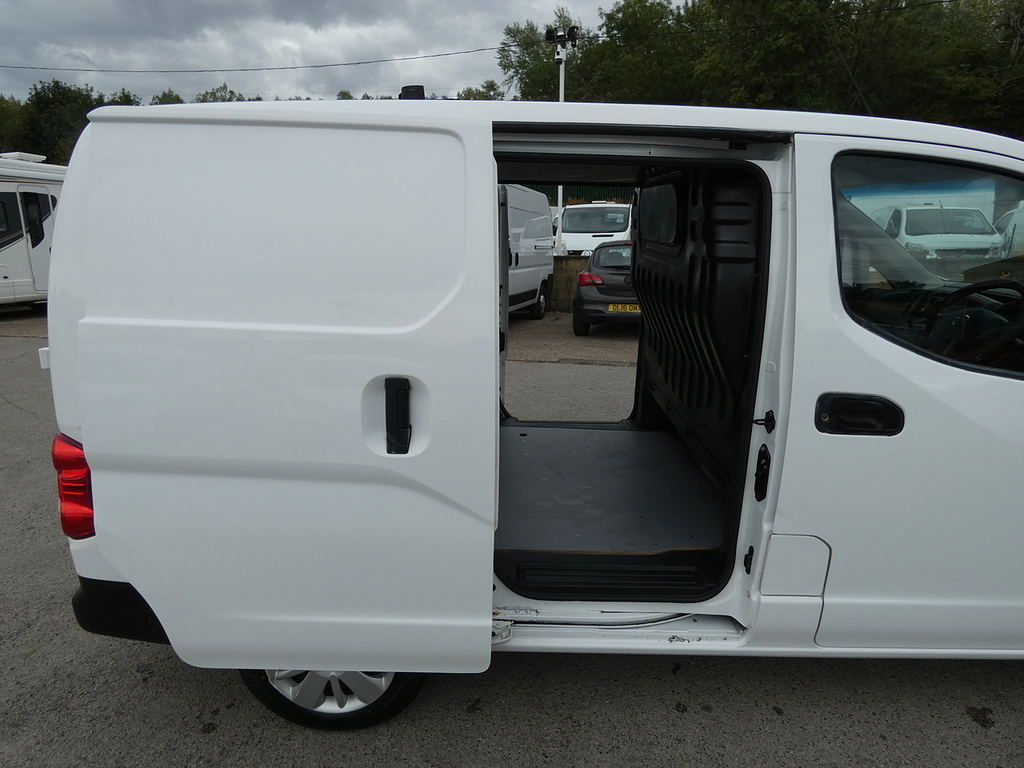 Nissan NV200 1.5Dci Acenta Panel Van Nice Van 107K U5268 White #6