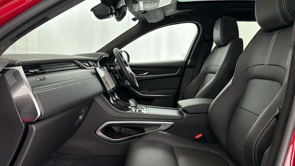 Jaguar F-Pace 2.0 D200 Mhev R-dynamic Hse Black 90Th Anniversary KW74MYV Red #3
