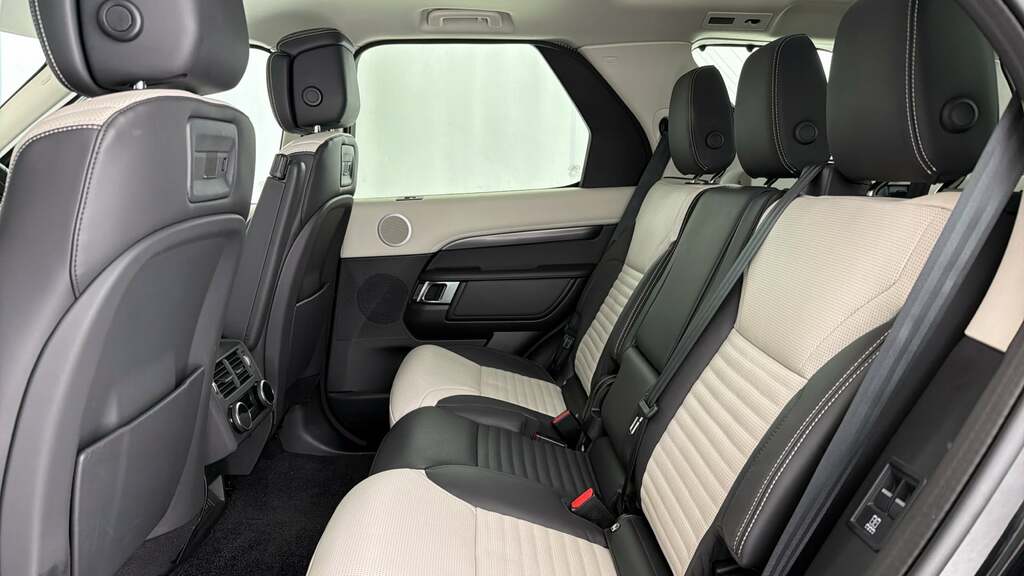 Land Rover Discovery 3.0 D350 Mhev Metropolitan Edition Suv KN75LZM Black #4